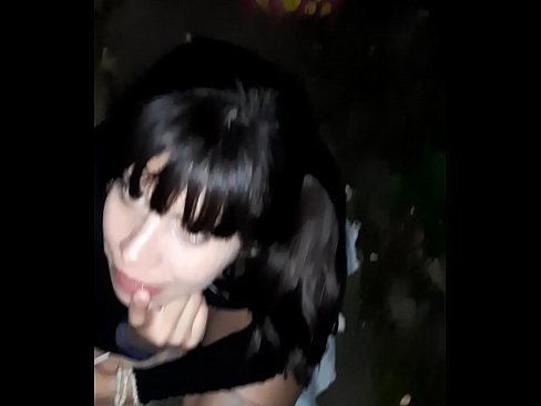 ❤️ रस्त्यावर कँडीच्या बदल्यात लिंग सुजले ❤️  आमच्याकडे ❌❤